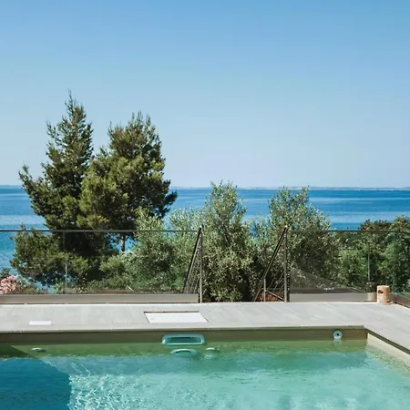 Vila Halkidiki Boho Heated Pool House *