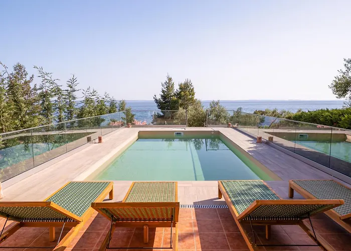 Villa Halkidiki Boho Heated Pool House *